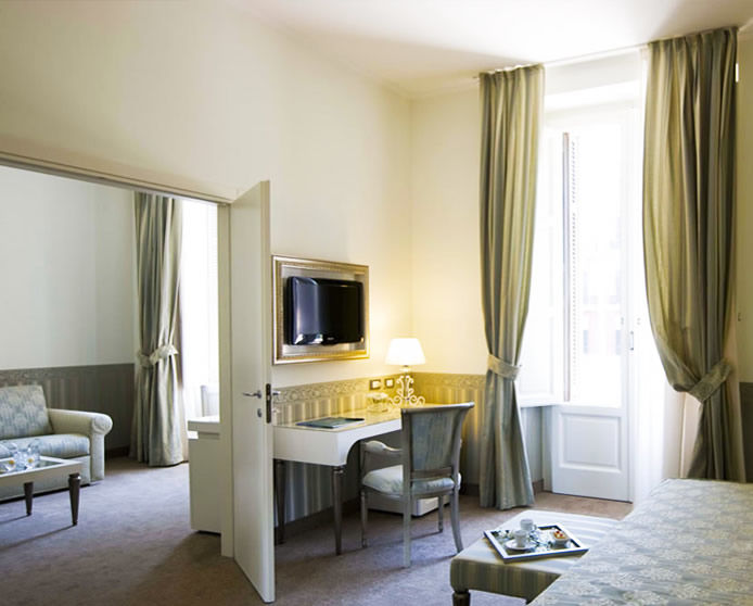 Hotel Jr Oriente Bari